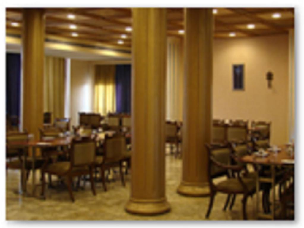 מלון ג'אבלפור Jabali Palace מראה חיצוני תמונה