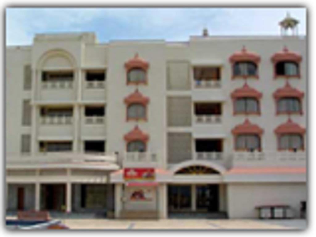 מלון ג'אבלפור Jabali Palace מראה חיצוני תמונה