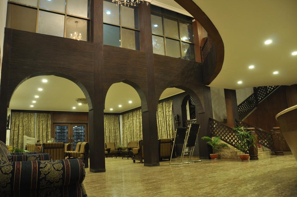 מלון ג'אבלפור Jabali Palace מראה חיצוני תמונה